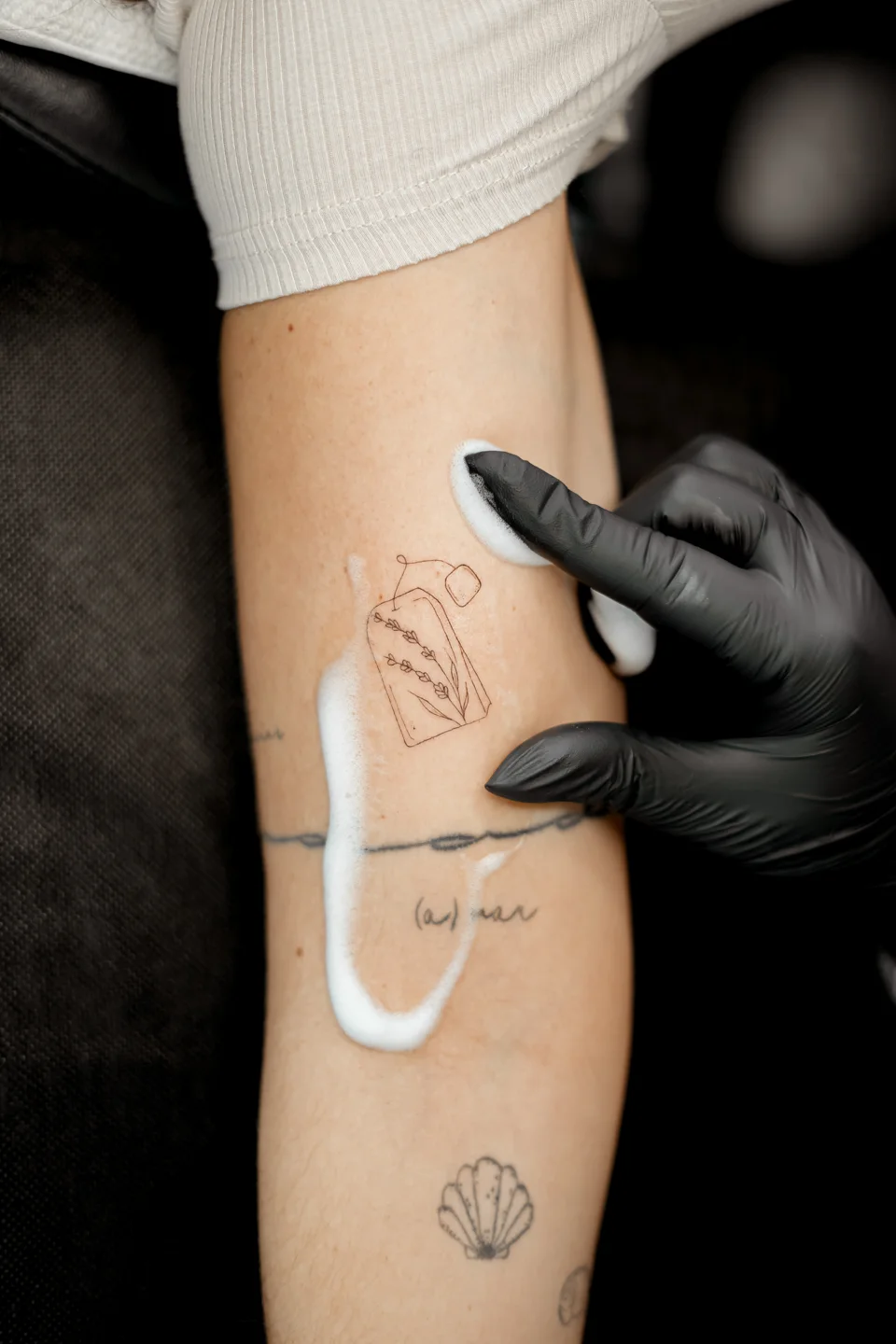 Tatuagem realizada por alunos da Academy.