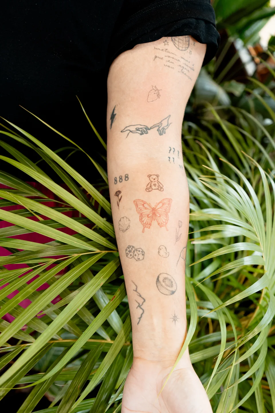 Prática e tatuagens realizadas por alunos da Academy.